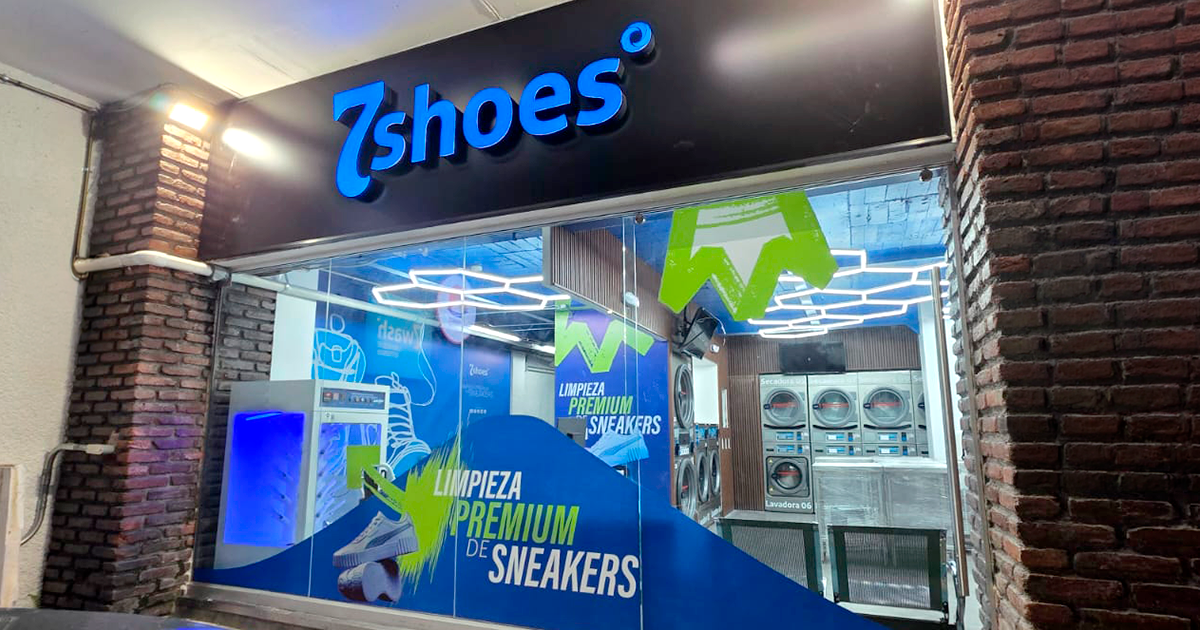 Fachada-7shoes-san-fernando-inauguración